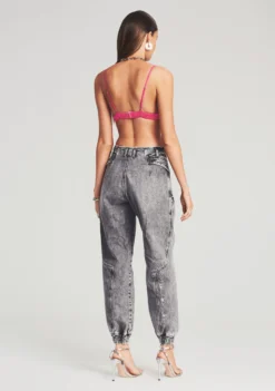 Miriam Pant -Fashion Loft 220111 Retrofete eComm Set2 SHOT 72 5046 scaled