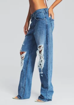 Chris Low Rise Jean 7 Chris Low Rise Jean -Fashion Loft Ecommerce Crop 211201 eComm 78 4398 scaled