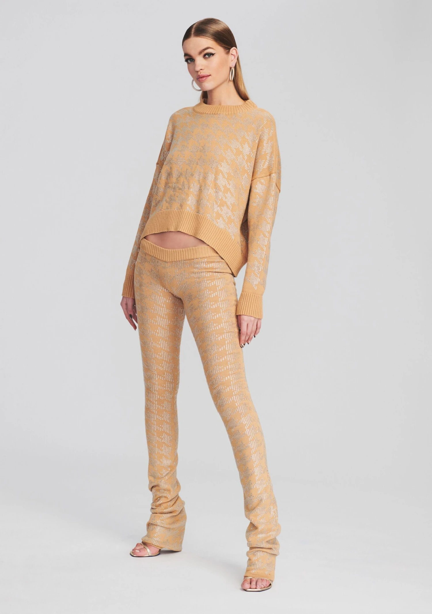 Mal Sweater 2 Mal Sweater - Image 2