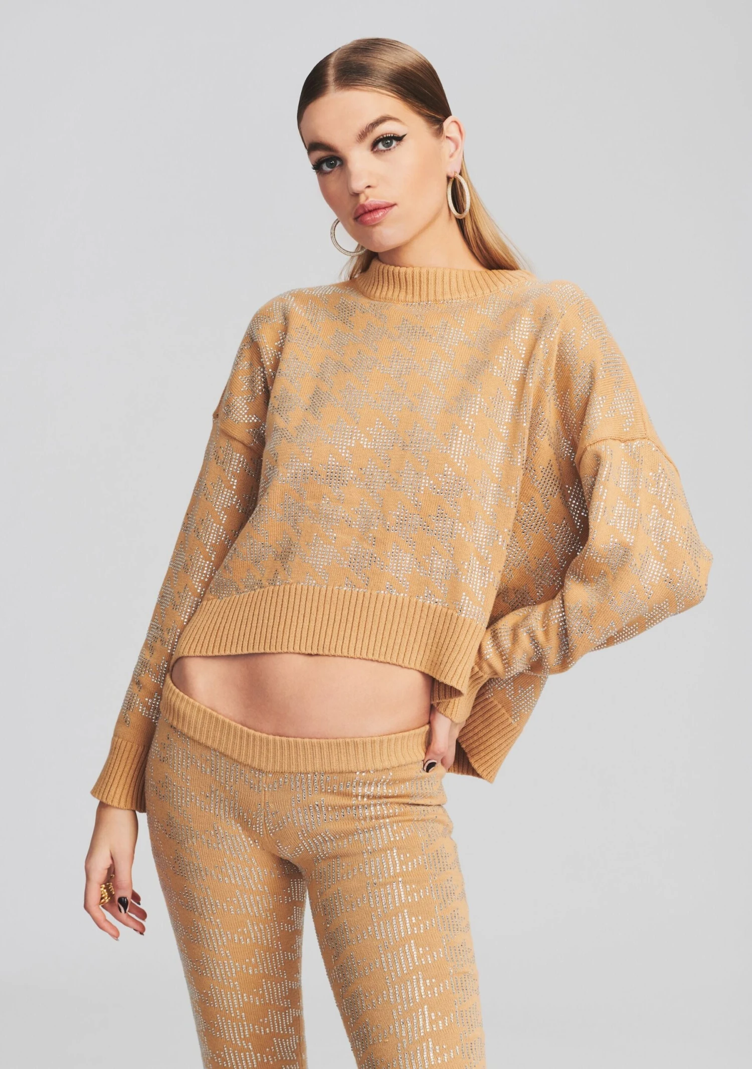 Mal Sweater 1 Mal Sweater