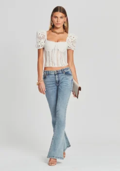 Demi Mid Rise Jean -Fashion Loft Ecommerce Crop 220419 Retrofete eComm Set2 SHOT 11 1276 scaled