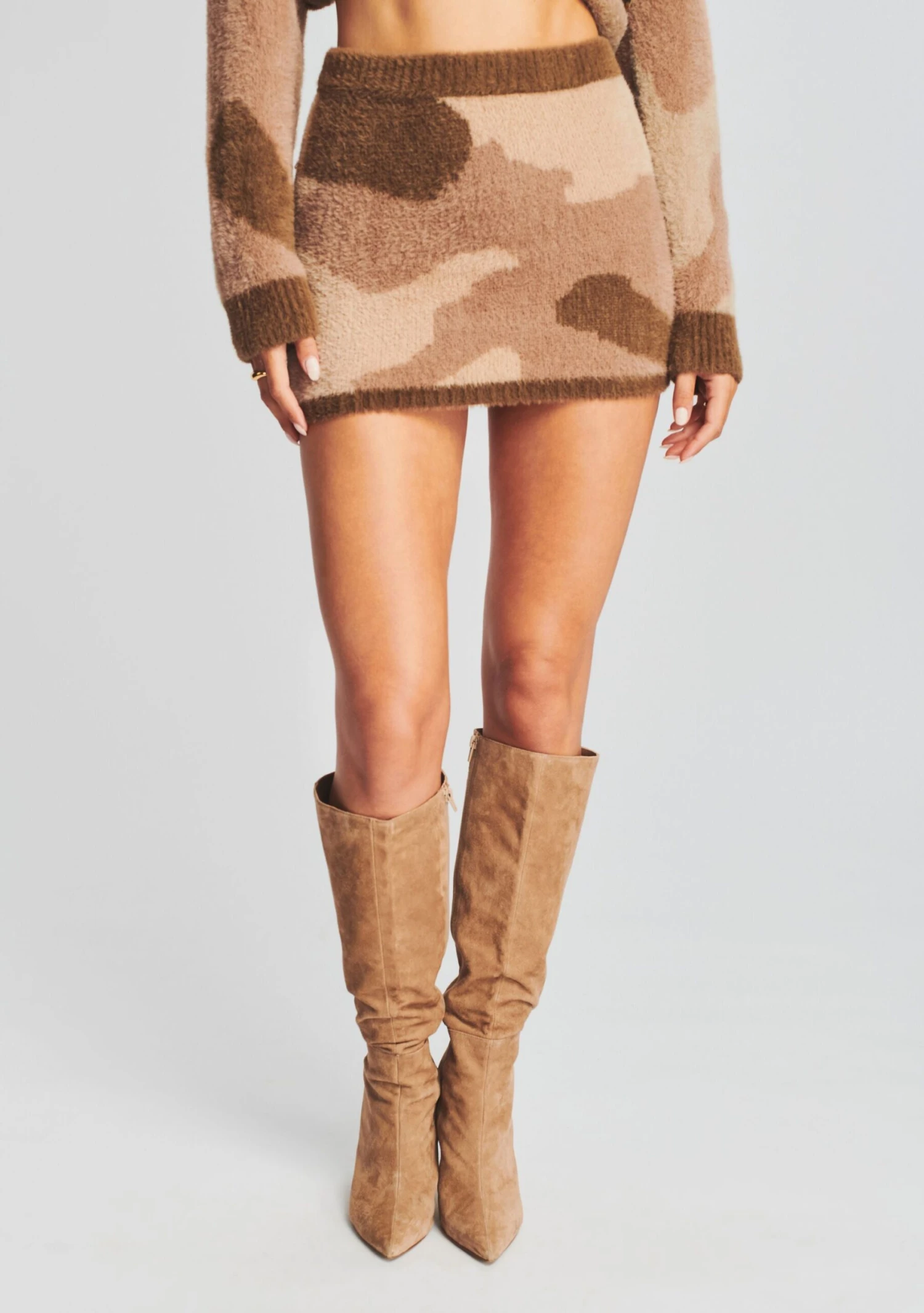 Tetra Fuzzy Skirt 1 Tetra Fuzzy Skirt