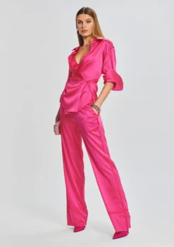 Raines Silk Shirt -Fashion Loft Ecommerce Crop 221115 Ecom SET1 SHOT 05 1158 scaled