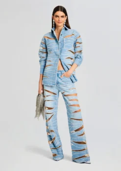 Avani Embellished Denim Shirt -Fashion Loft Ecommerce Crop 23 10 25 AVANISHIRT RENZOJEAN BONDI 2748 ECOMM scaled