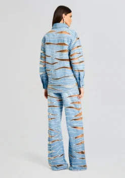 Avani Embellished Denim Shirt -Fashion Loft Ecommerce Crop 23 10 25 AVANISHIRT RENZOJEAN BONDI 2788 ECOMM scaled