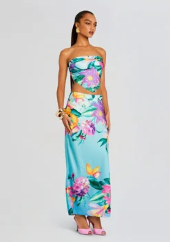 Ocean Skirt -Fashion Loft Ecommerce Crop 23 11 16 OCEANTOP2225 SKIRT2275 TURQUOISE 2849 ECOMM d0294713 c39d 41e2 a80d 638e1831a9d2 scaled