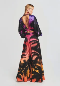 Clarisa Silk Top 8 Clarisa Silk Top -Fashion Loft Ecommerce Crop 230111 RETROFETE SET2 SHOT30 3506 eComm scaled