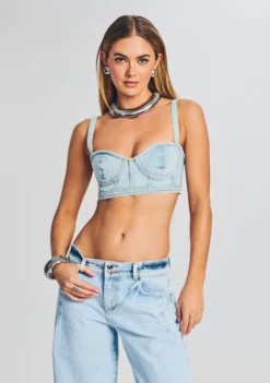 Elise Denim Top 11 Elise Denim Top -Fashion Loft Ecommerce Crop 230321 RETROFETE SET1 Shot 13 2425 eComm scaled