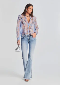 Lyna Shirt -Fashion Loft Ecommerce Crop 230321 Set2 SHOT 60 511 eComm scaled