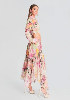 Charu Long Skirt -Fashion Loft Ecommerce Crop 230510 Set2 SHOT 42 4666 eComm aac4be8f 1ef1 4ef3 80bb 6ee2443b4f5d scaled