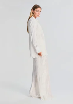 Bree Shirt 7 Bree Shirt -Fashion Loft Ecommerce Crop 230621 ECOM SET2 SHOT 32 3951 ECOMM scaled