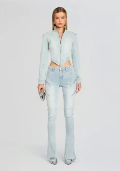 Ferris Zipper Jean -Fashion Loft Ecommerce Crop 24 01 10 FERRISJEAN SKYLIGHT 0701 ECOMM 8afe0aa8 1e6c 499d 822e c94ed6496a1b scaled