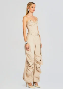 London Jumpsuit -Fashion Loft Ecommerce Crop 24 01 11 LONDONJUMPSUIT OXFORD 1076 ECOMM scaled