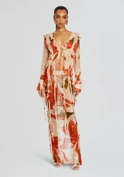 Shae Silk Top 9 Shae Silk Top -Fashion Loft Ecommerce Crop 24 02 15 SHAETOP SYBILSKIRT NEUTRALBOTANICAL 2179 ECOMM scaled