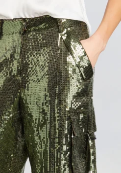 André Cargo Sequin Pant -Fashion Loft Ecommerce Crop 24 02 29 ANDREPANT MILITARYGREENSEQUIN 0996 ECOMM scaled
