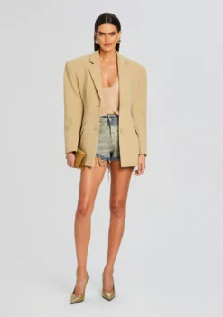 Lucky Denim Short -Fashion Loft Ecommerce Crop 24 03 12 LUCKYSHORT AMALFI 2117 ECOMM scaled