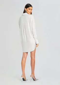 Maddox Embellished Shirt Dress -Fashion Loft Ecommerce Crop 24 03 12 MADDOXSHIRT WHITE RUTHMINISHOULDERBAG SILVER 0428 ECOMM scaled