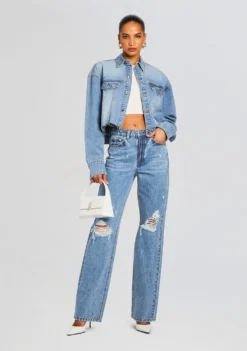 Belle Jean 9 Belle Jean -Fashion Loft Ecommerce Crop 24 03 27 NICKIJACKET BELLEJEAN RIVER 0858 ECOMM 3f9e3c2c 98ec 459b aad2 3bdbde9a9783 scaled