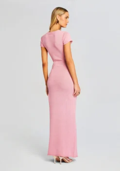 Airess Maxi Dress -Fashion Loft Ecommerce Crop 24 04 16 AIRESSMAXIDRESS POWDERPINK 1160 ECOMM scaled