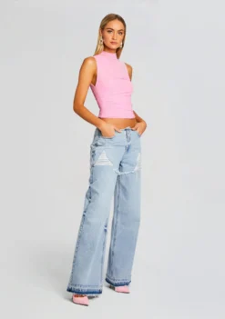 Brair Jean -Fashion Loft Ecommerce Crop 24 04 16 JESSIMESHTOP BUBBLEGUMPINK BRAIRJEAN COASTLINE 1952 ECOMM ff9fea8c b88c 46da 95b5 64f811def474 scaled