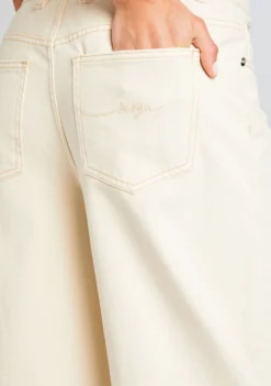 Ashley Jean -Fashion Loft Ecommerce Crop 24 04 17 ARUBAMESHTOP CARAMEL ASHLEYJEAN BONE 0594 ECOMM scaled