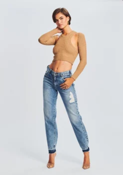 Maggie Jean 12 Maggie Jean -Fashion Loft Ecommerce Crop RF eComm 220920 Set2 SHOT 21 2607 scaled