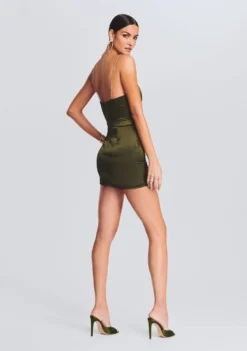 Easton Dress -Fashion Loft Ecommerce Crop RF eComm 220920 SHOT 05 0910 88f0f7c1 0c11 43a5 b064 90854f32701a scaled