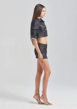 Lorna Low Rise Mini Skirt -Fashion Loft Ecommerce Crop Retrofete Ecomm set2 Look23 2645 a49bde62 671c 454d 9bd6 62f77bc7a187 scaled