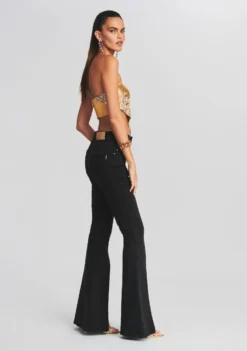Fresca Pant -Fashion Loft Ecommerce Crop Retrofete eComm 220830 Shot 43 0067 scaled