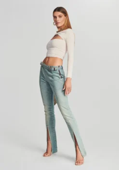 Darby Pant -Fashion Loft Ecommerce Crop Retrofete eComm 220830 Shot 47 0016 scaled